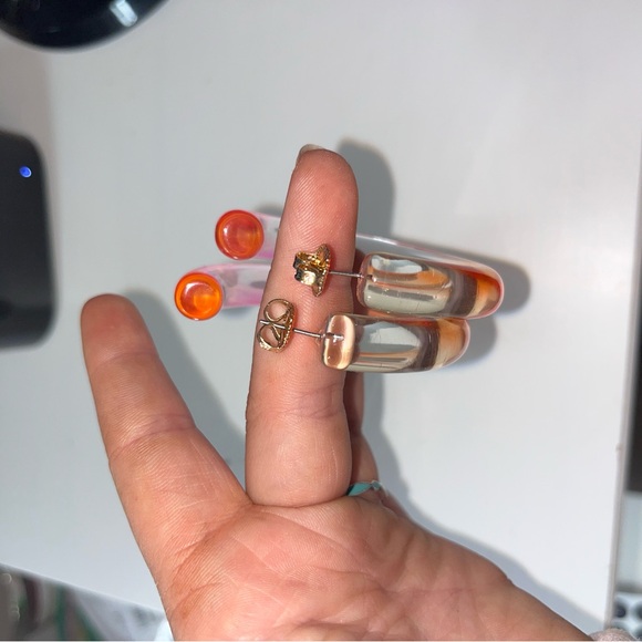 Betsy Johnson Hoops - Picture 3 of 3